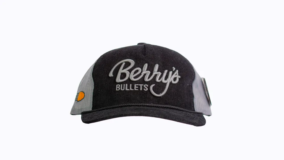 Berry's Script Logo cappello trucker nero snapback