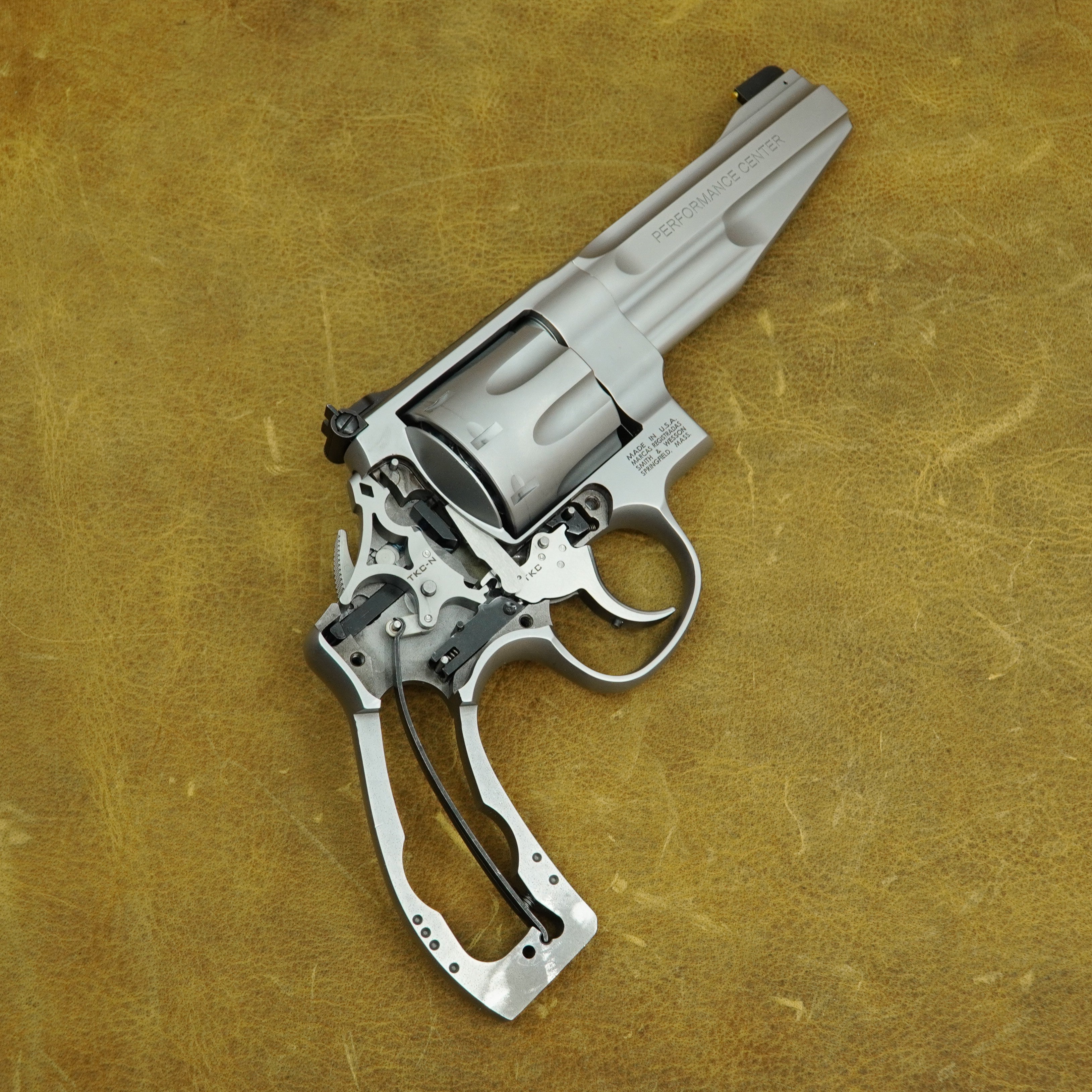 Smith & Wesson 627 Masterline revolver 357 Magnum gara