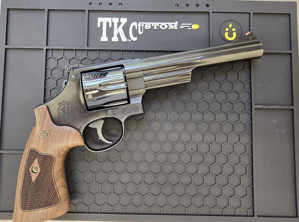 Smith & Wesson Model 29 Classic Dirty Harry 150145 Revolver 44 Magnum
