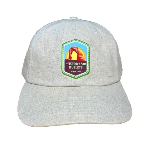 Berry's Arches Logo Cappellino lino crema