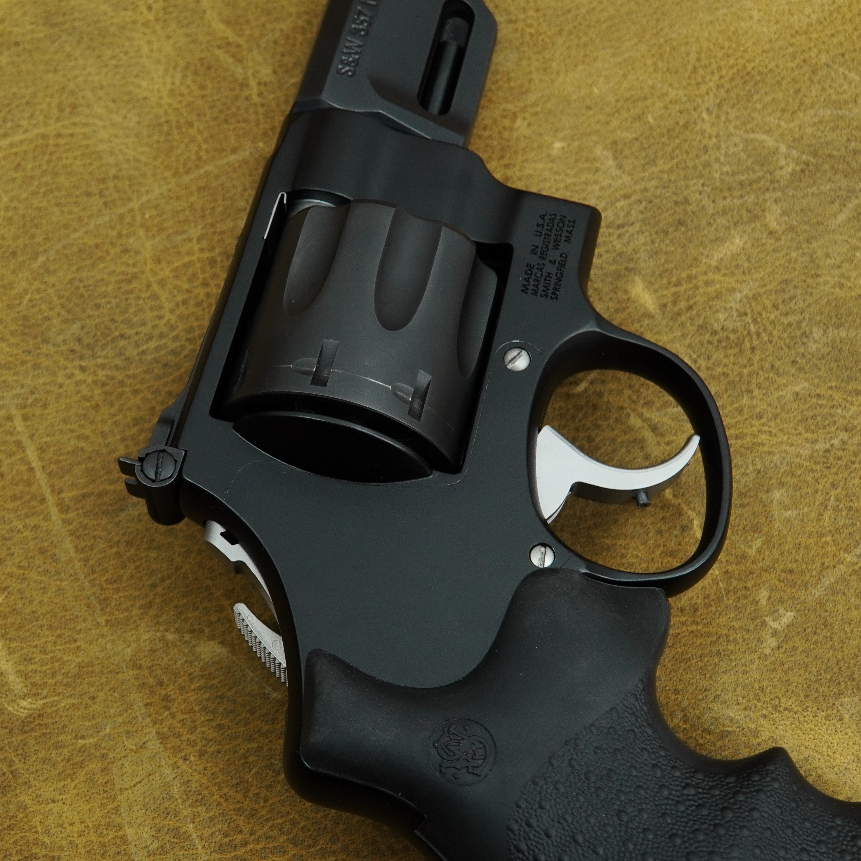 TK Custom 327 TRR8 Masterline Revolver 357 Magnum 8 colpi