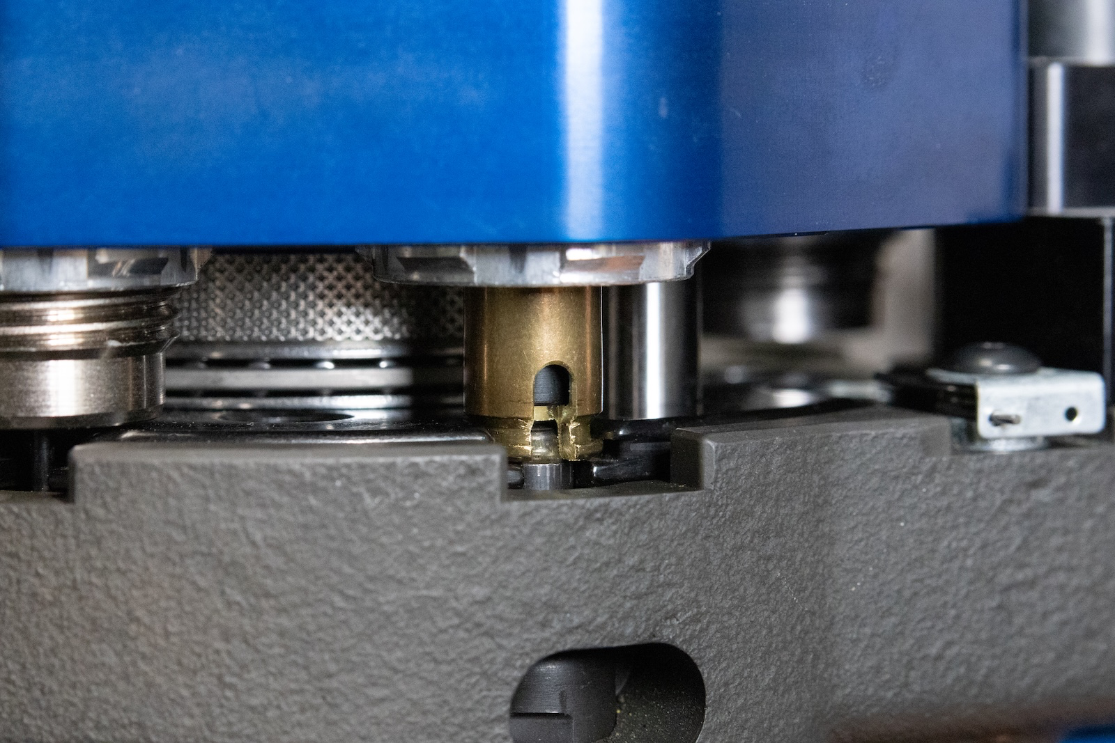 Armanov Hold Down Die Swage Setter 9mm dima ottone