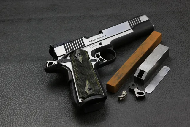 T K Custom Master 1911 grilletto per pistola