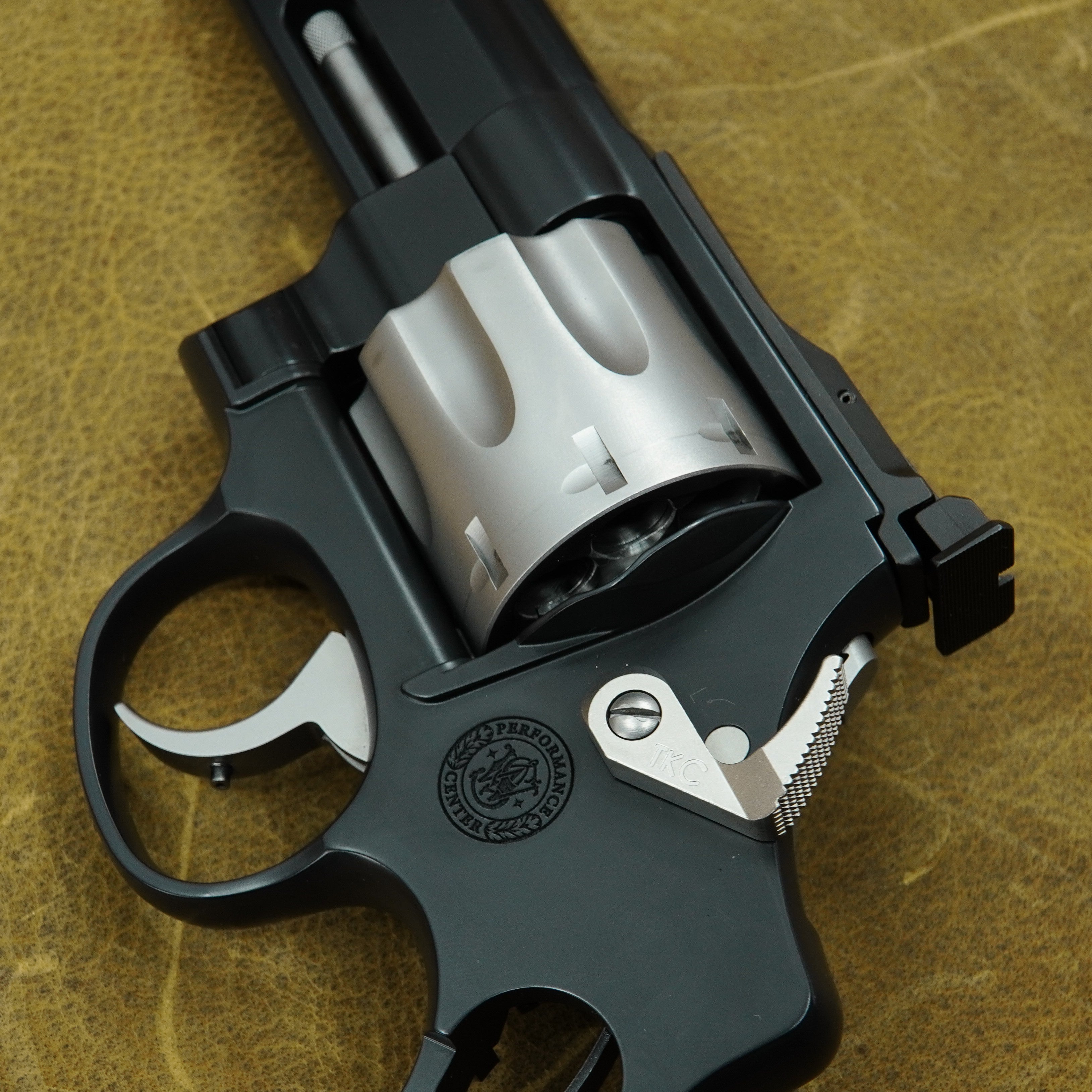 TK Custom 627 V-Comp Masterline Revolver .357 Mag 8 Colpi
