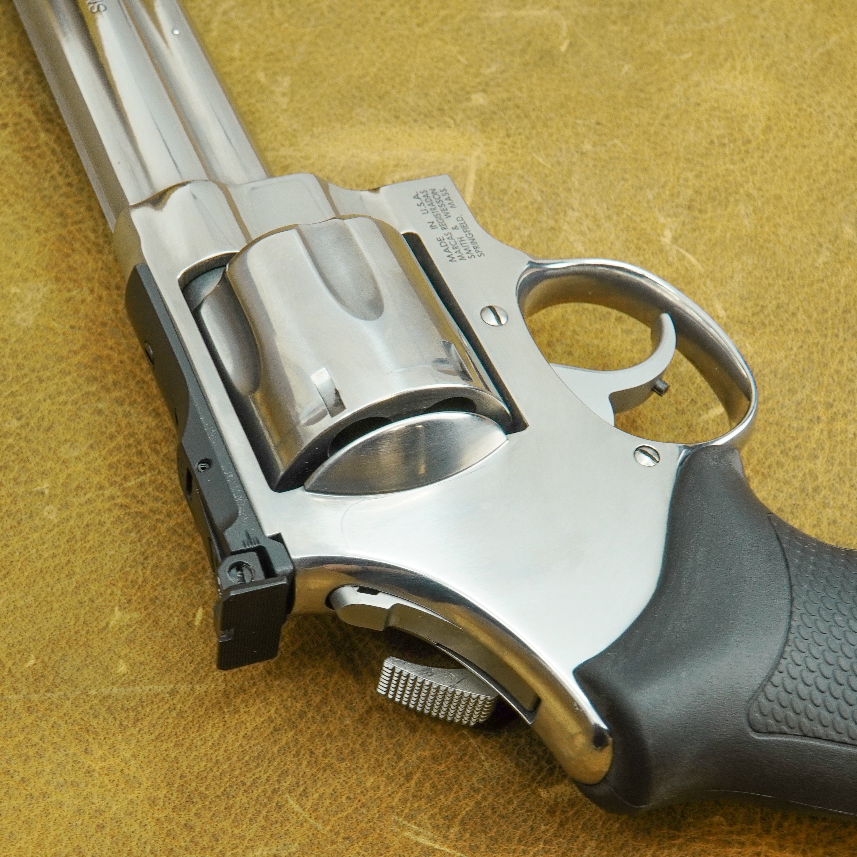 Smith & Wesson 610 Masterline Revolver 10mm