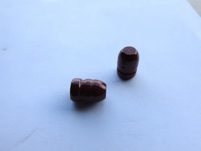 SNS Cast Bullets 38/357 125 gr RNFP palle rivestite 500 pz rosse