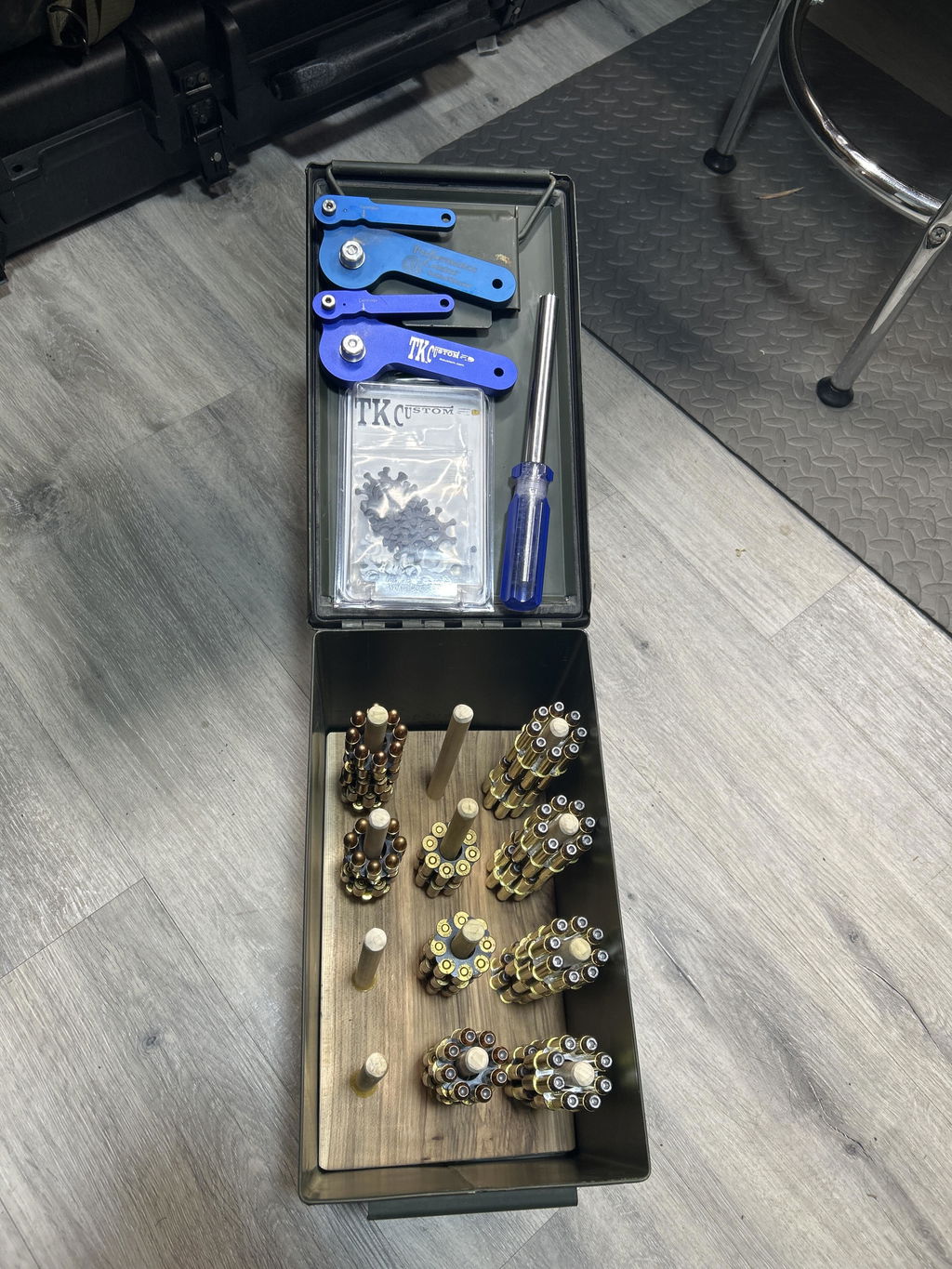 TK Custom S&W 627 327 kit moon clip 38/357 con attrezzi
