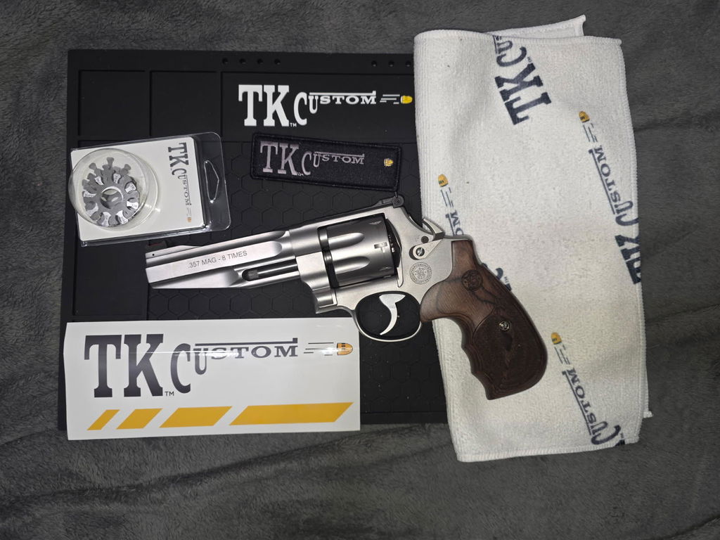 Smith & Wesson 627 Performance Center rivoltella 5" .357 8 colpi