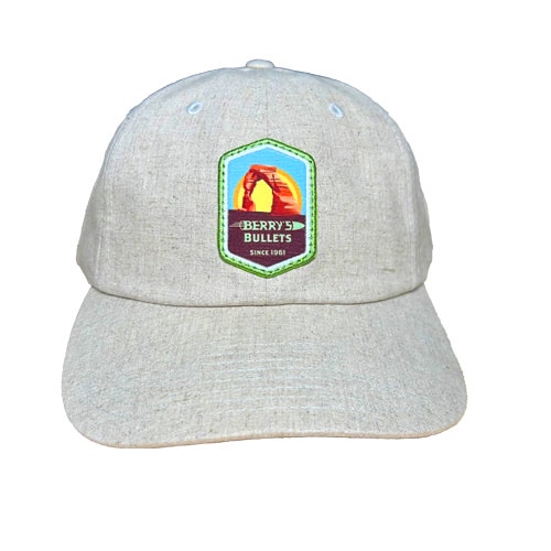 Berry's Arches Logo Cappellino lino crema